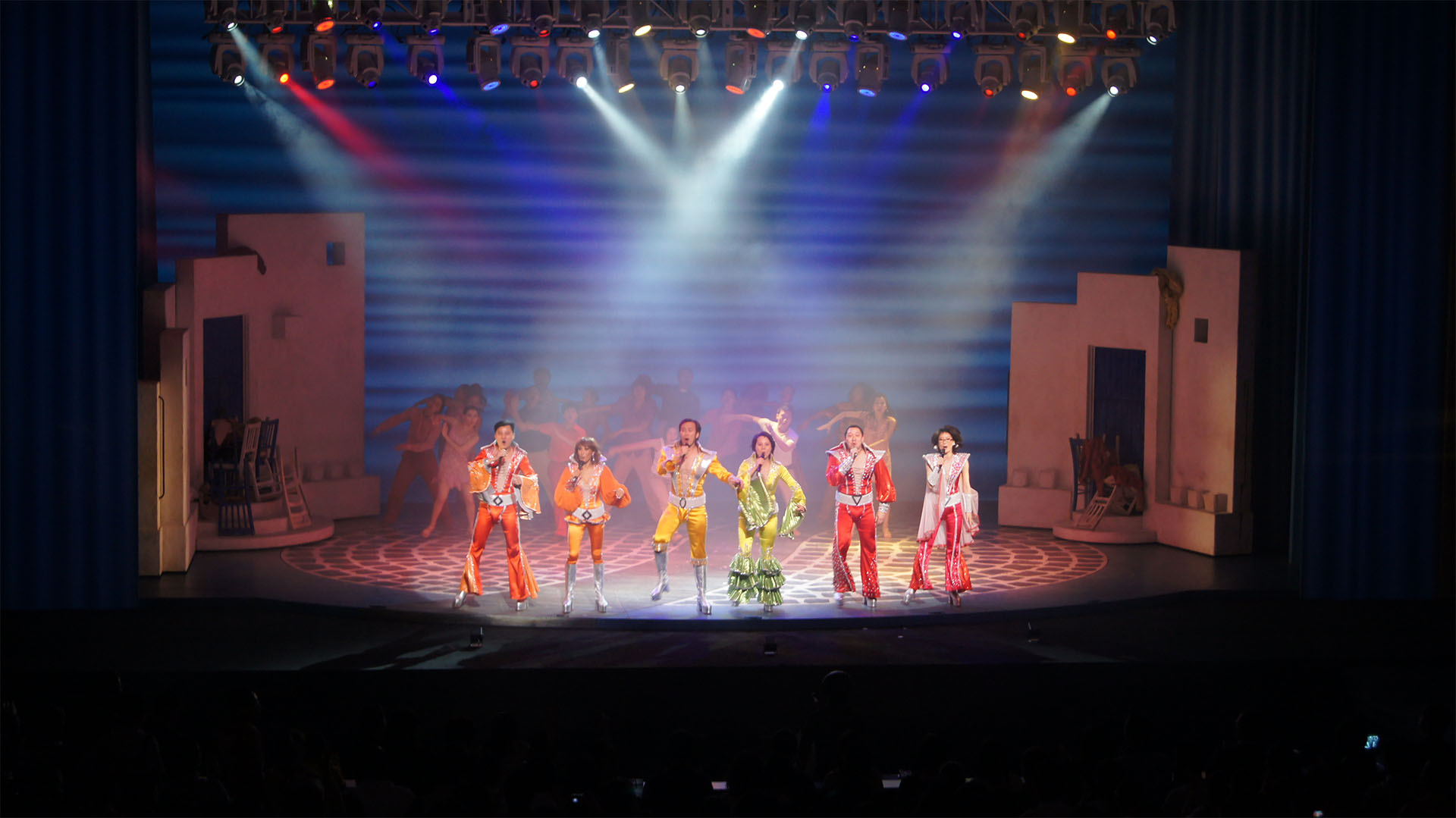 W-Box-DMX-Controller-DMX-USB.com-for-Guangzhou-Theater-MAMAMIYA
